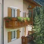 Garni Mozart Nesthouse 4* Canazei