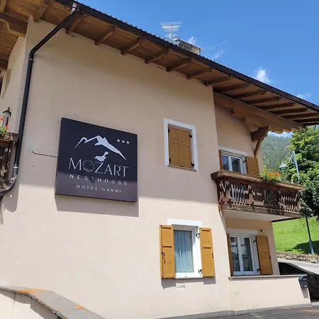 Garni Mozart Nesthouse