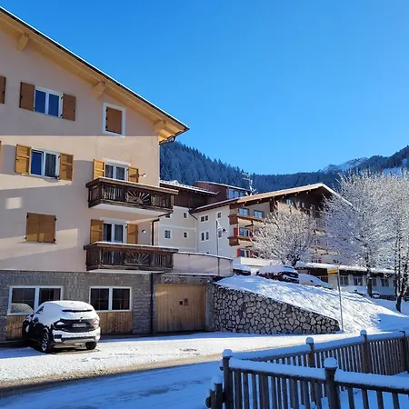 Pensión Garni Mozart Nesthouse Canazei