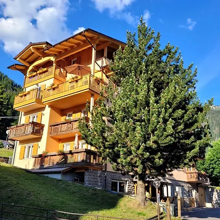 Garni Mozart Nesthouse Guest house