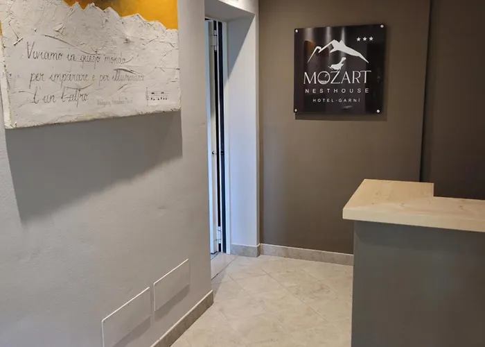 Garni Mozart Nesthouse 4*