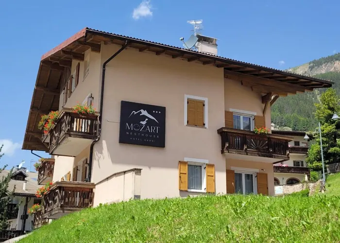 Πανσιόν Garni Mozart Nesthouse